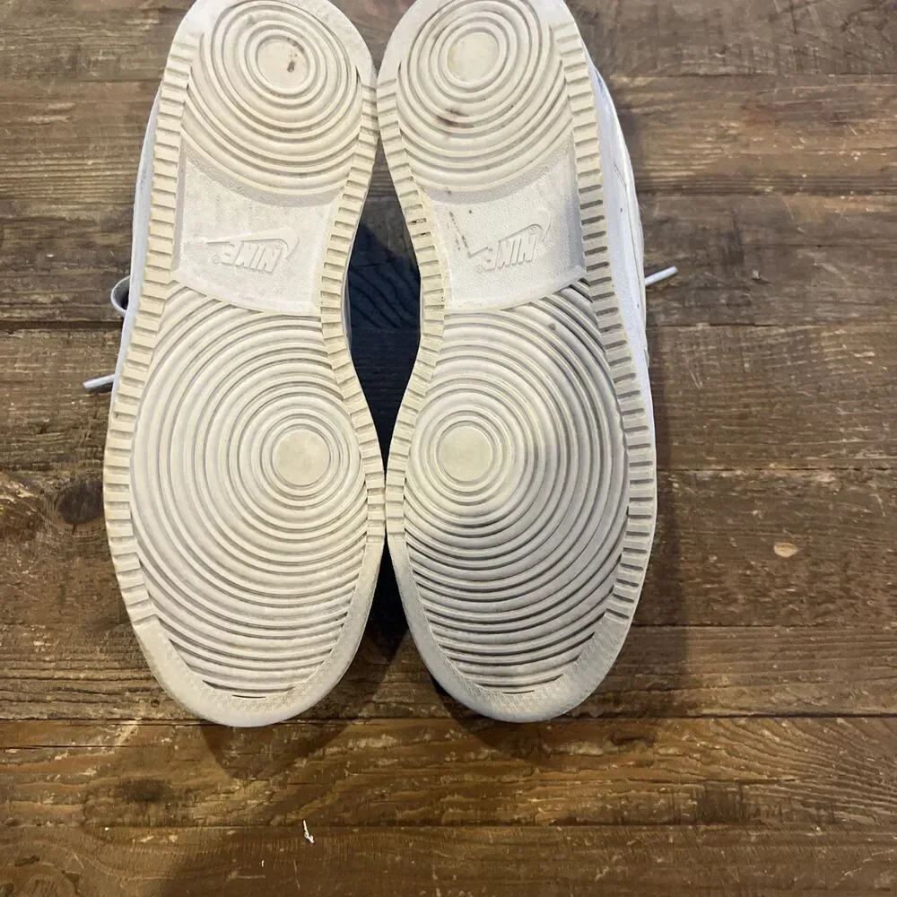 Nike Court Vision Low Women Triple White Low Top Sneaker CD5434-100 Size 7.5